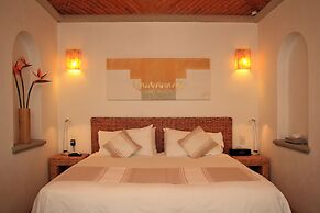 Posada del Tepozteco - Hotel & Gallery
