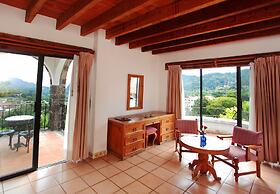 Posada del Tepozteco - Hotel & Gallery