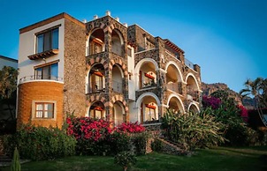Posada del Tepozteco - Hotel & Gallery