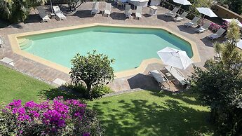 Posada del Tepozteco - Hotel & Gallery