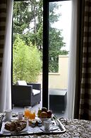 Best Western Cinemusic Hotel
