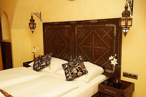 Hotel Villa Oriental & Restaurant
