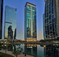 Oaks Liwa Heights Suites