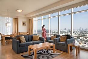 Oaks Liwa Heights Suites