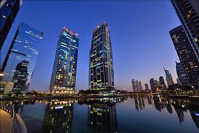 Oaks Liwa Heights Suites
