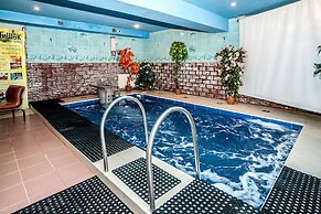 Russ Hotel