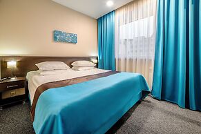 Russ Hotel