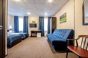 Russ Hotel