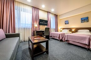 Russ Hotel