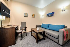 Russ Hotel