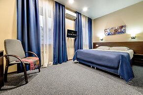 Russ Hotel