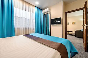 Russ Hotel