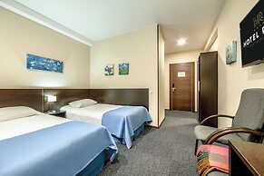 Russ Hotel