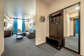 Russ Hotel