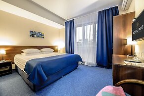 Russ Hotel