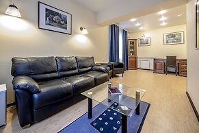 Russ Hotel
