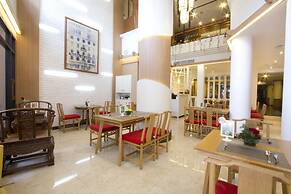 China Town Hotel