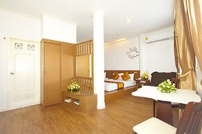 China Town Hotel
