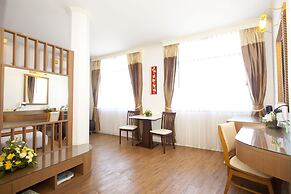 China Town Hotel
