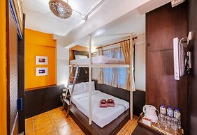 Collection O Diamond House Khaosan