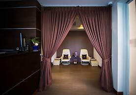 Royal Beach Boutique Resort & Spa