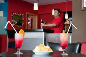 Hotel & Diving les Illes
