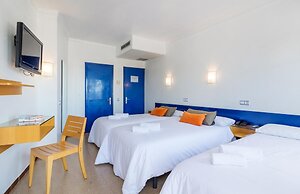 Hotel & Diving les Illes