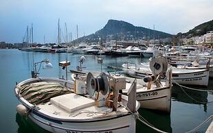 Hotel & Diving les Illes