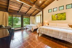 Hacienda La Pacífica Eco-Lodge