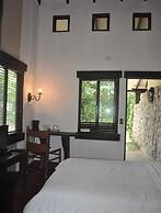 Hacienda La Pacífica Eco-Lodge