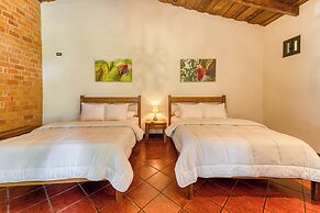 Hacienda La Pacífica Eco-Lodge