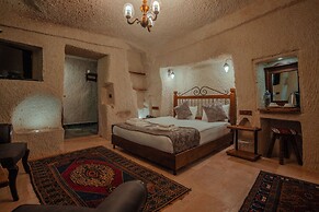 Aydinli Cave House