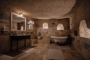 Aydinli Cave House