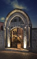 Aydinli Cave House