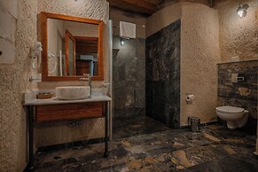 Aydinli Cave House