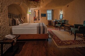 Aydinli Cave House
