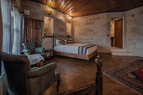 Aydinli Cave House