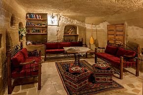 Aydinli Cave House