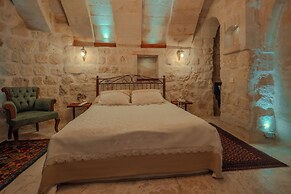 Aydinli Cave House