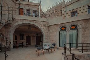 Aydinli Cave House