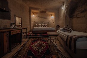 Aydinli Cave House