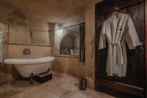 Aydinli Cave House