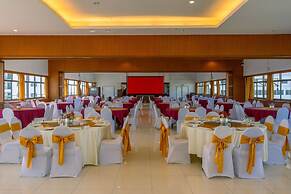 Mountain Beach Resort