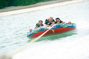 Mayang Sari Beach Resort