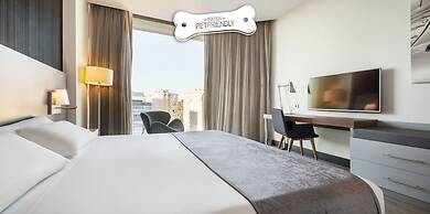Hotel ILUNION Atrium