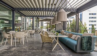 Hotel ILUNION Atrium