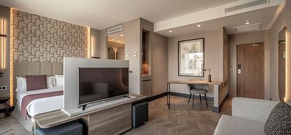Hotel ILUNION Atrium