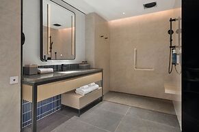 Four Points by Sheraton Yangjiang City Center