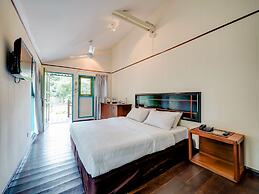 Nirwana Beach Club