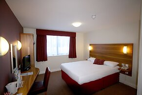 Days Inn by Wyndham Corley NEC M6